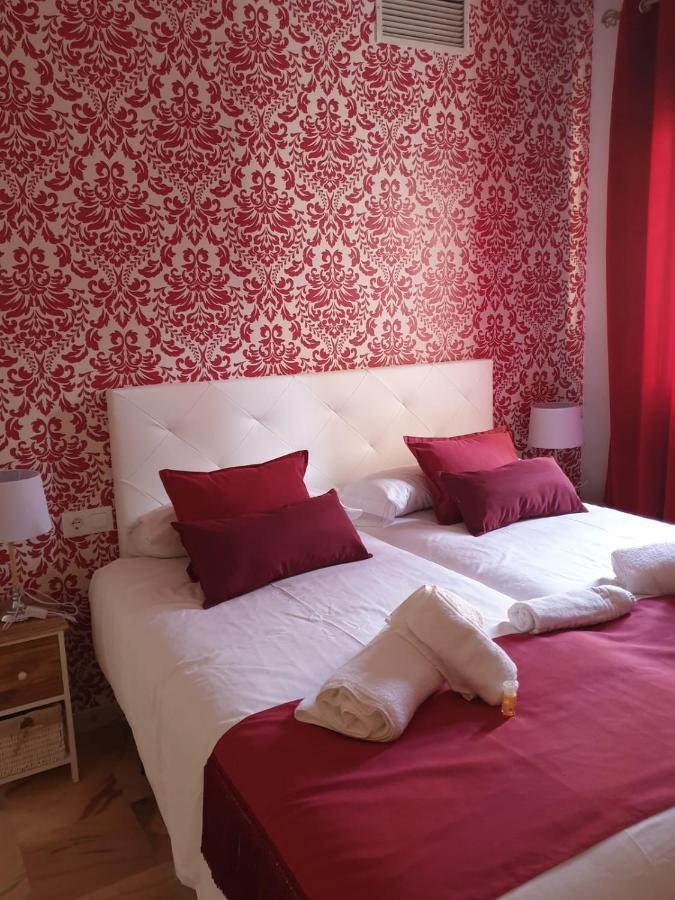 Apartamentos Dona Lola Sevilha Quarto foto