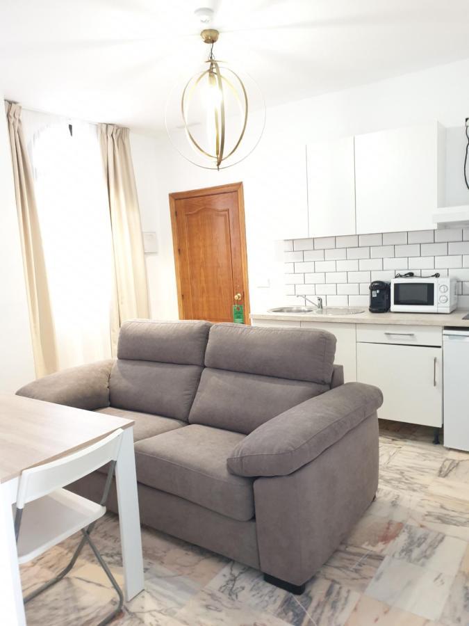 Apartamentos Dona Lola Sevilha Exterior foto