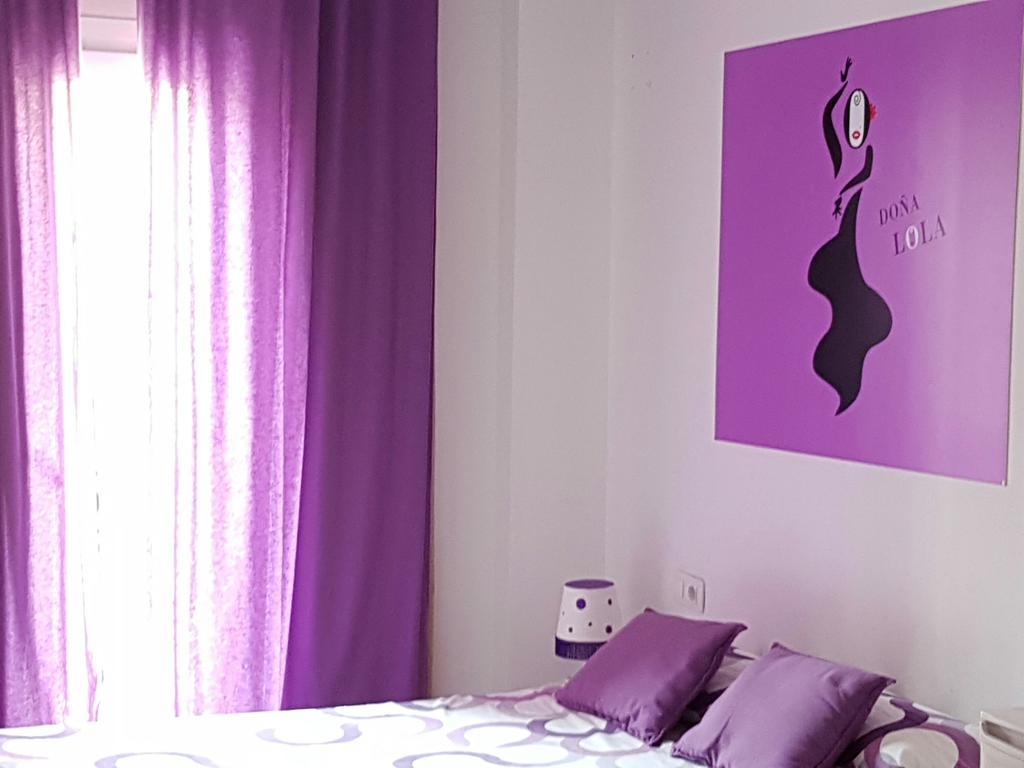 Apartamentos Dona Lola Sevilha Exterior foto