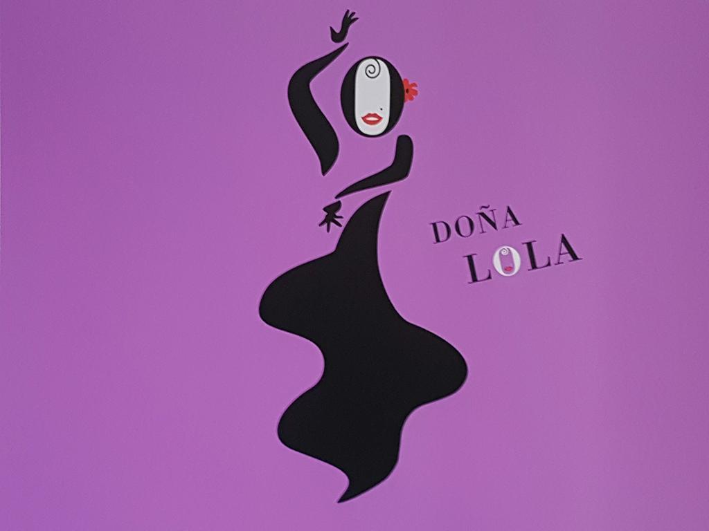 Apartamentos Dona Lola Sevilha Exterior foto